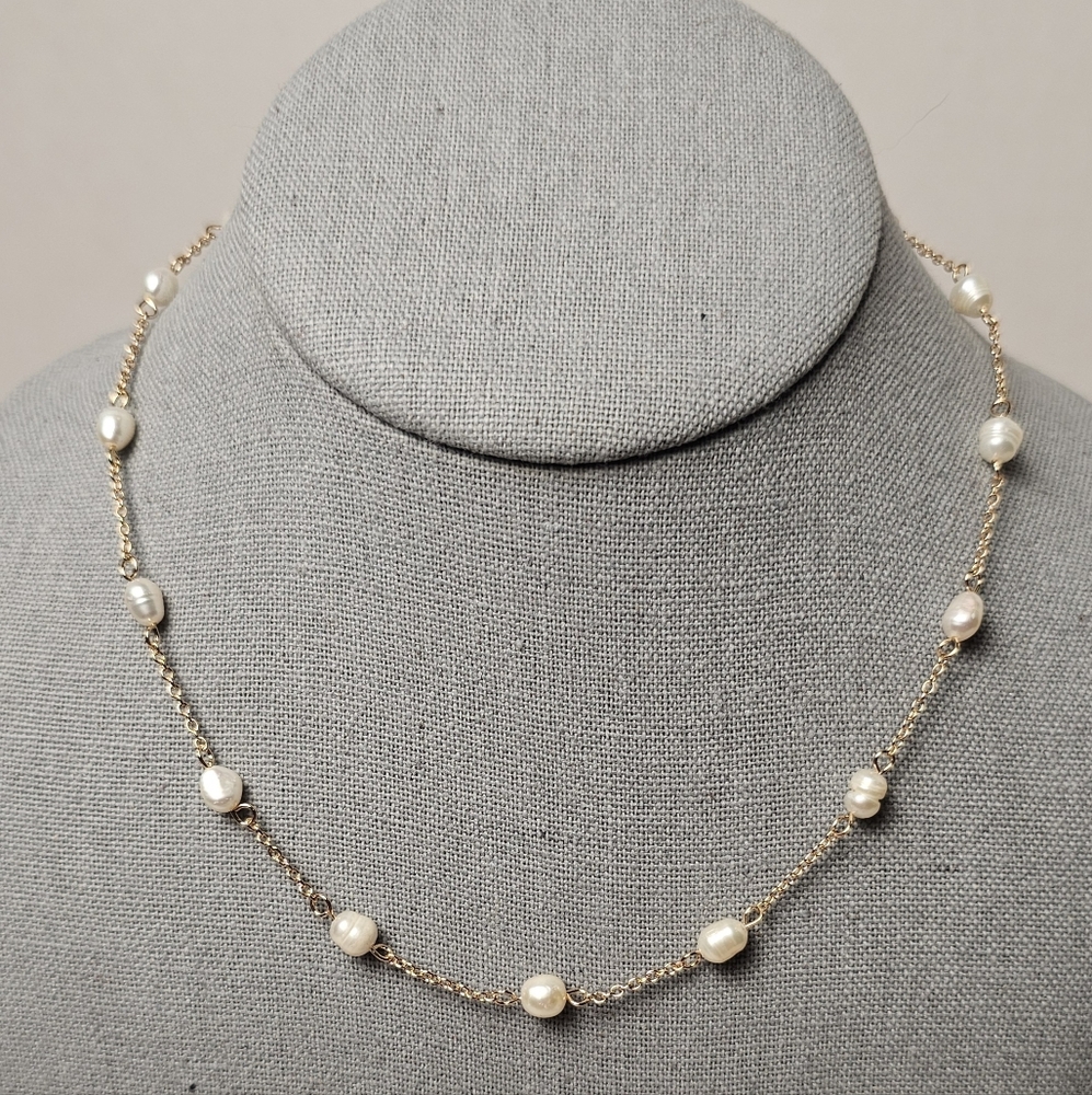 [AERIE] Gold Tone Faux Freshwater Pearl Choker